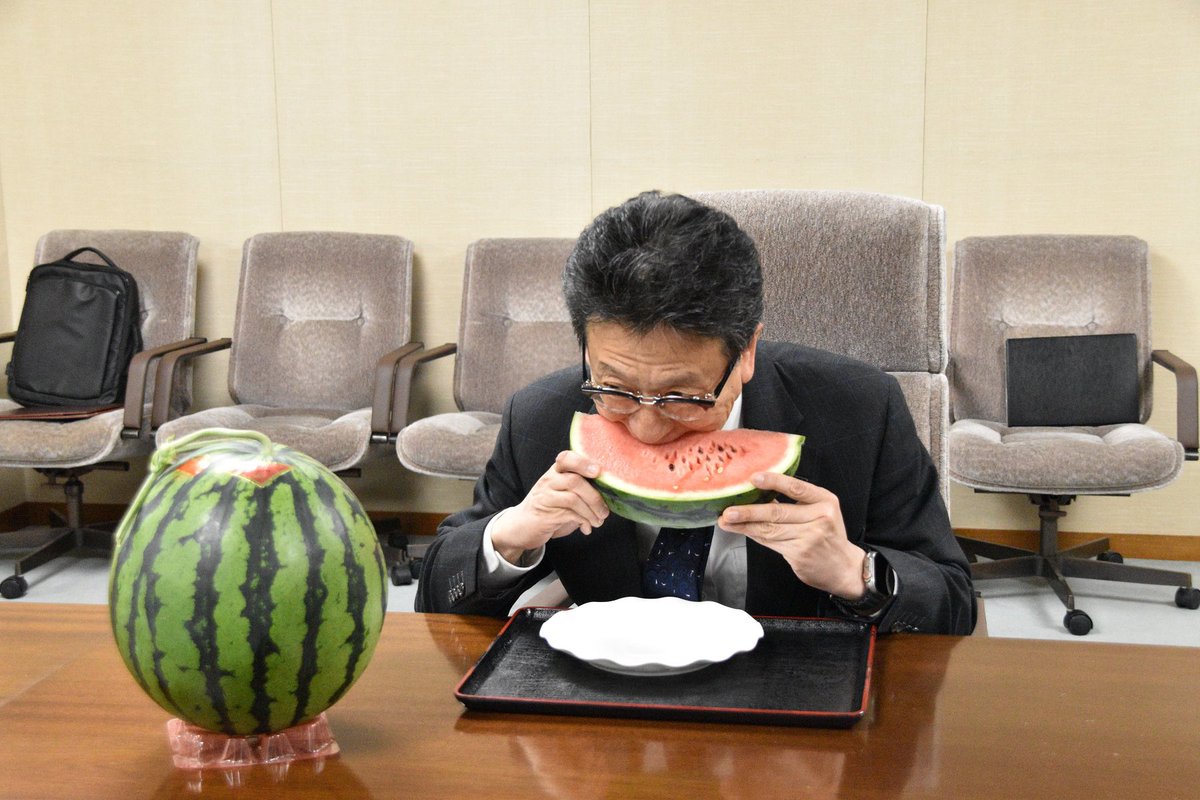 今年の熊本の春すいか🍉は当たり年です。 寒暖差の影響で出来が非常に