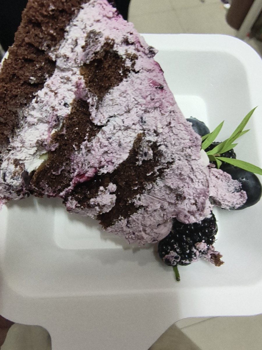 yangyang tweet media