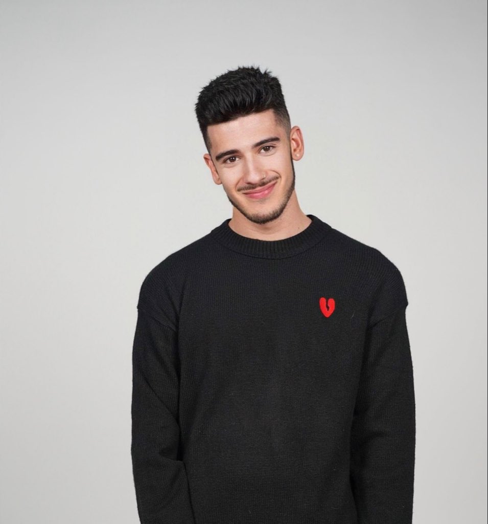 Gio/Almost a Superhero🦸🏻♂️ tweet media