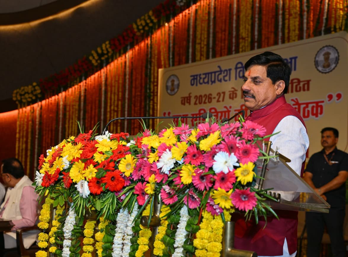 Chief Minister, MP tweet media