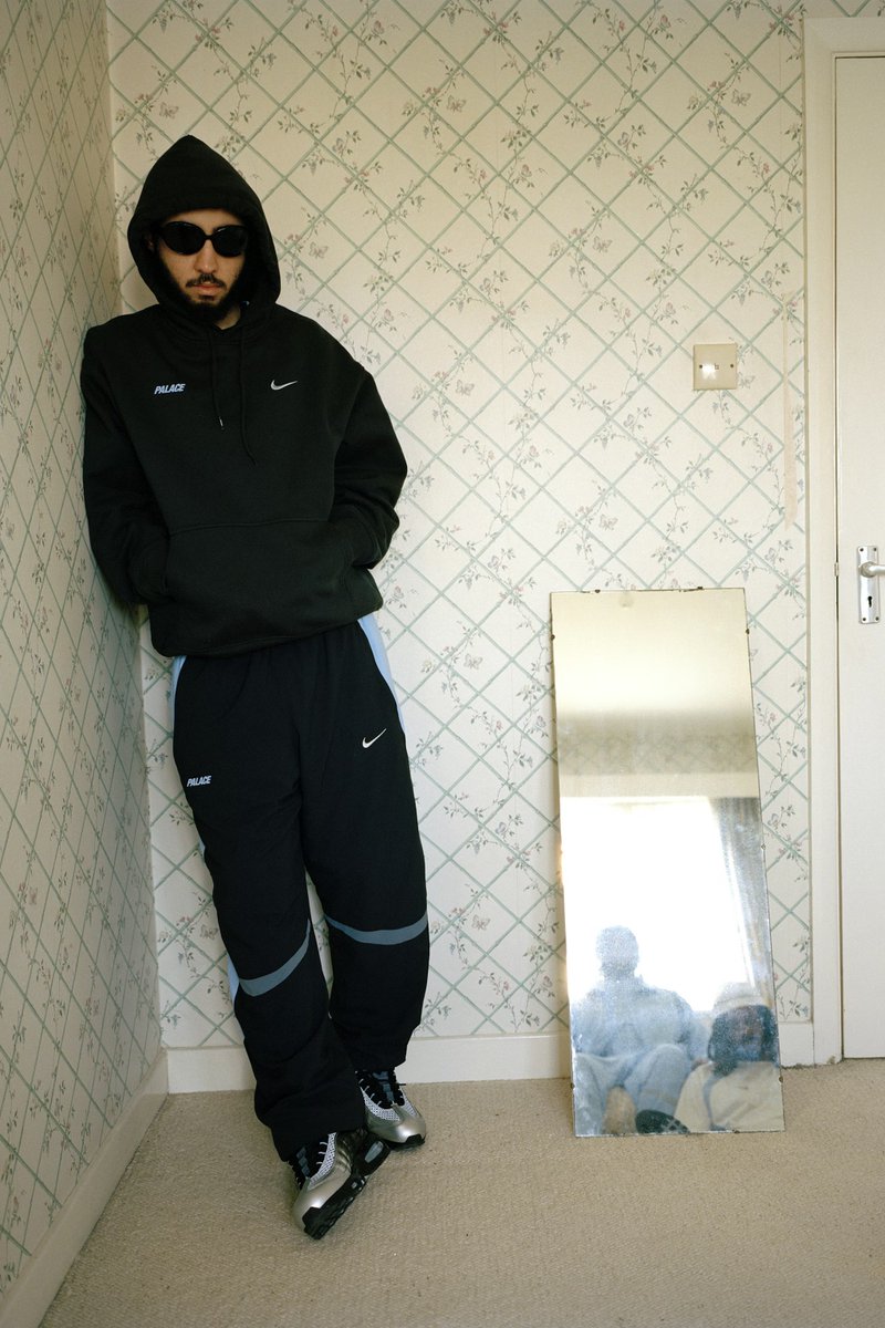 VEINTICINCO tweet media