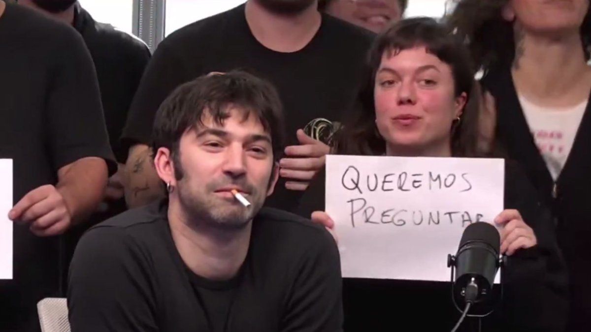 Parece que al gobierno de Mieli no le gusta que le pregunten mucho.
Por qué será? 
Porque no pueden afanar tranquilos 
#ElDestapeCensurado