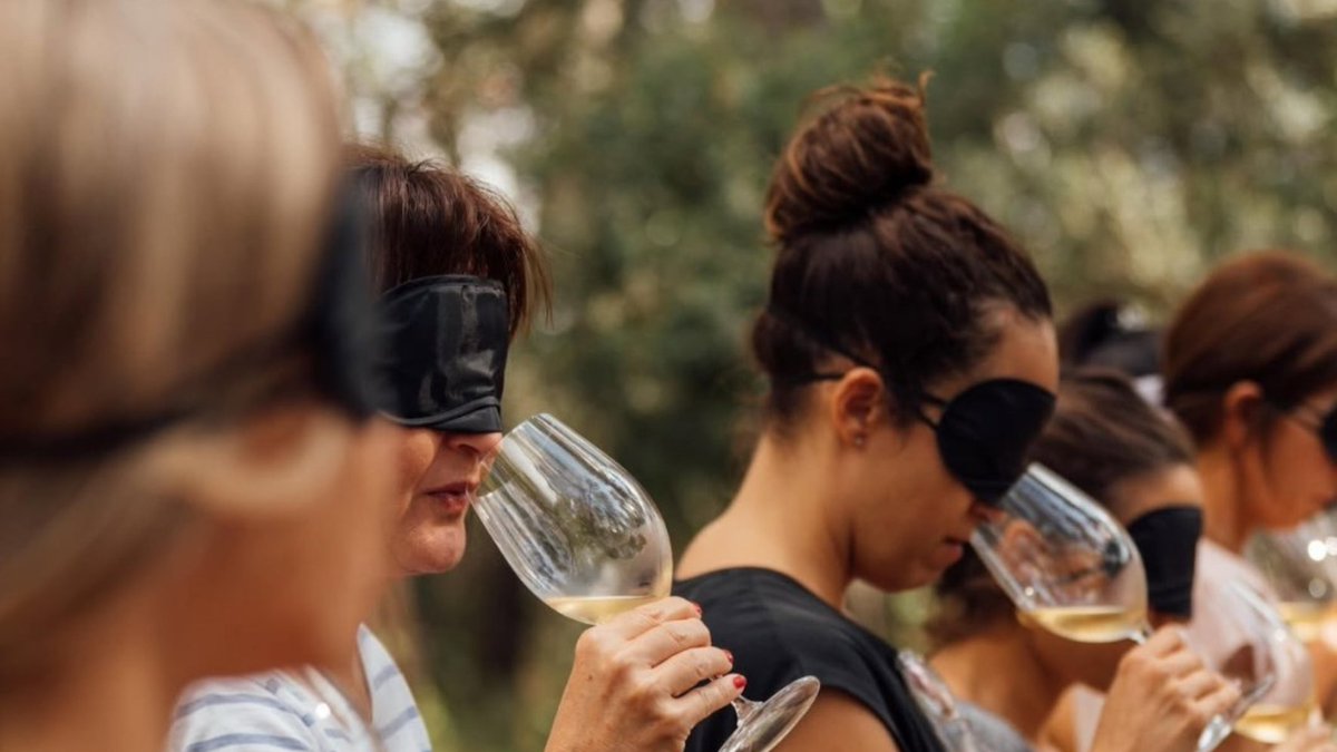 Revista del Vino tweet media