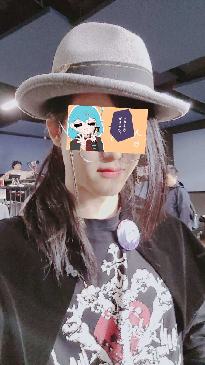 TiuroX tweet media