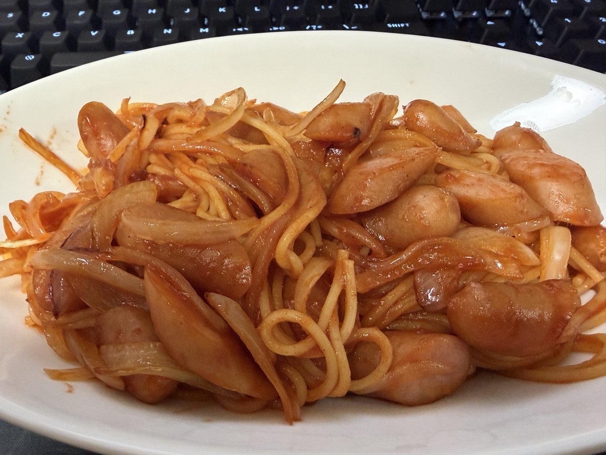 オーブ tweet media