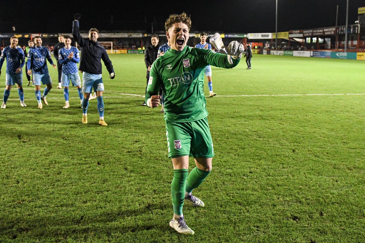 🤔 There's something about last-minute winners against Altrincham... #YCFC🔴🔵