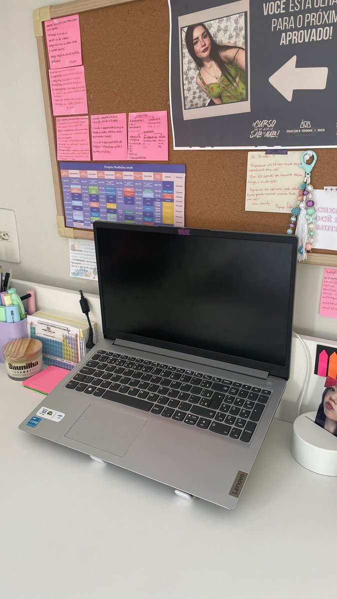 rê vai ser med| Moisés Medeiros🏷RENATAVEST tweet media