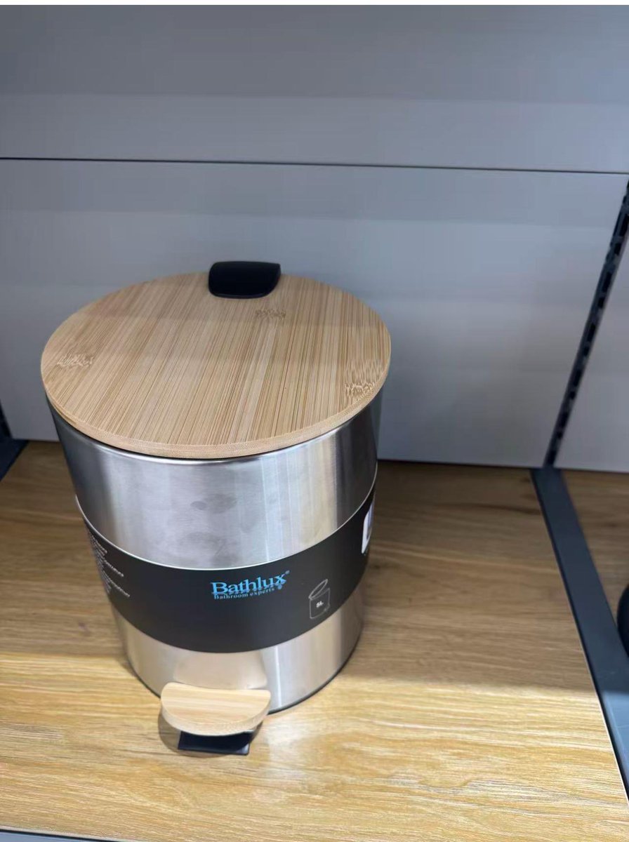 HEssentia's tweet image. 5ltr Bathlux stainless with bamboo lid pedal bin. 
34,000