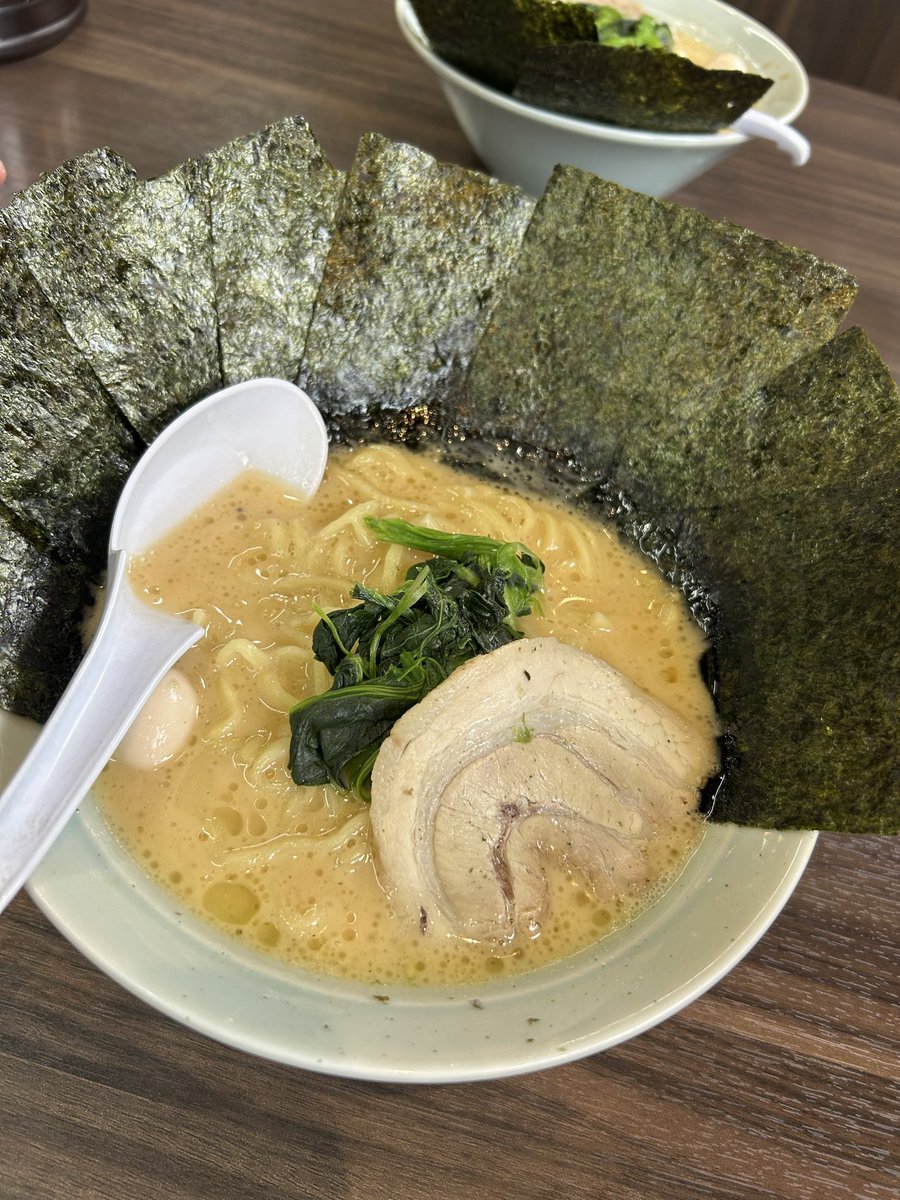 ___s_m_k___'s tweet photo. 麺ヘラのにゅーねいる！ https://t.co/MLQXbiLorg