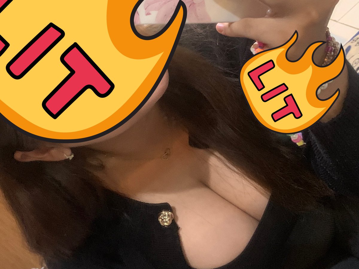 karina💄 tweet media