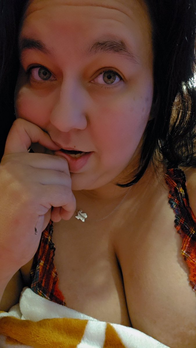 Texas MILF tweet media