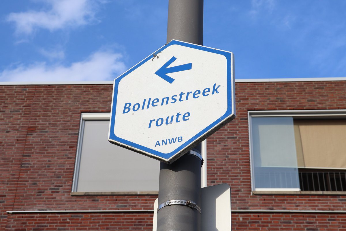 JefKPhotography's tweet image. A directional sign. A route.
I took this photo in The Netherlands.

#directional #route #photo #picture #photos #pictures #photography