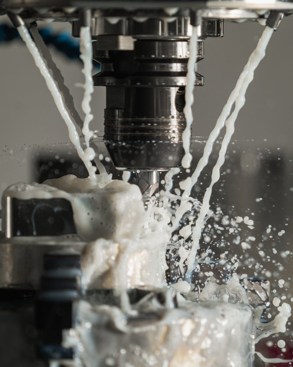 AbsMachiningLLC's tweet photo. CNC milling, turning, and Swiss machining each solve different problems.

Swiss machining provides control for small, high-precision components. Milling supports complex geometries. Turning excels at rotational features. Process discipline ties it all together. https://t.co/fkkDq85Dij