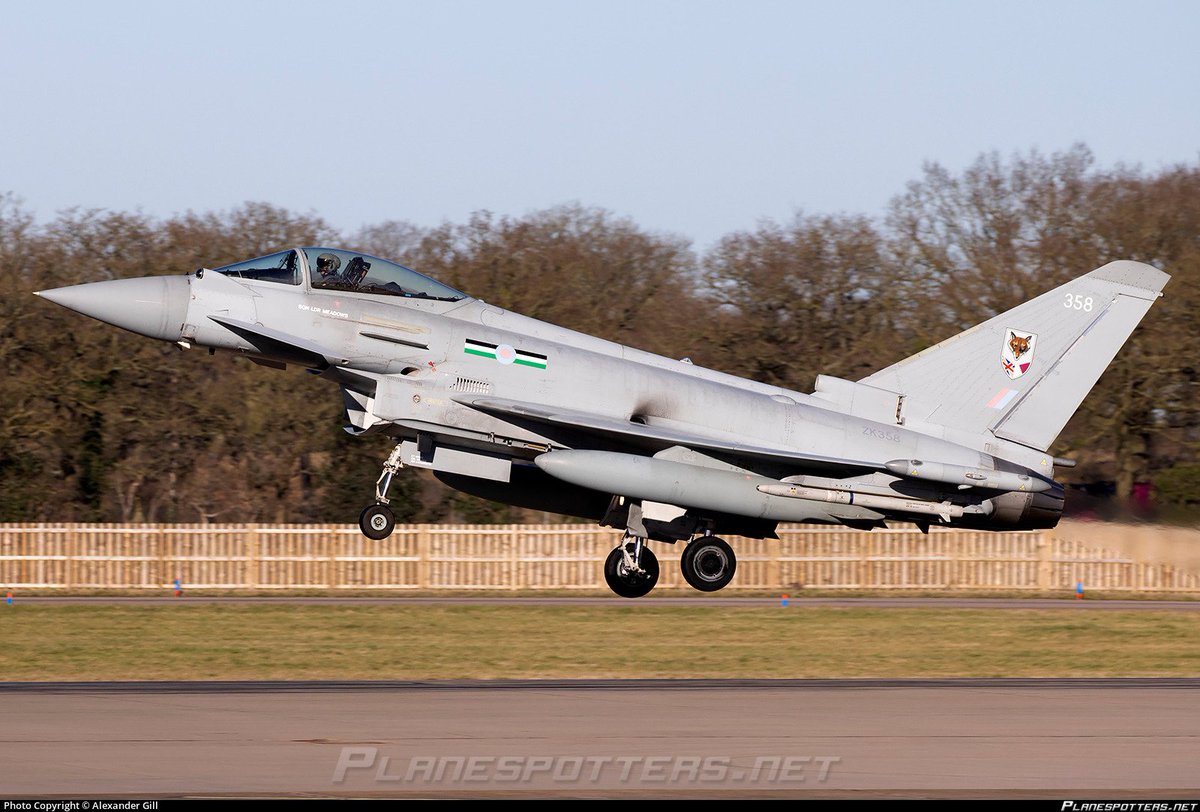 ArmchairAdml's tweet image. #RAF Royal Air Force - NATO Air Policing / (Practice) Quick Reaction Alert 🚨

Eurofighter Typhoon FGR.4 1x
#43C781 ZK358 - RIGID 12

Dassaut Falcon 200 1x
#4009CA G-FRAH - FRA 89

Practice QRA this afternoon, RIGID 12 airborne from RAF Coningsby to intercept Draken Aviation FRA