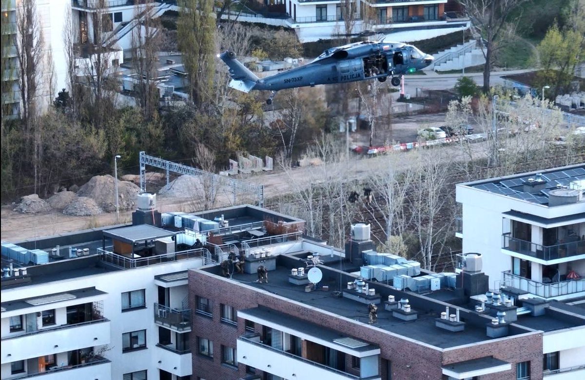 Dziki zachód tweet media