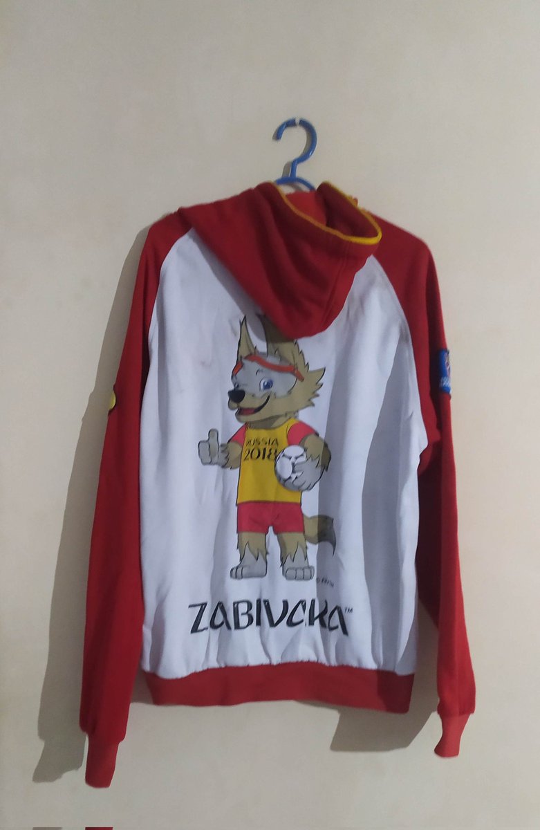 PANDUisco's tweet photo. Jual Hoodie edisi Piala Dunia 2018 #worldcupchampions #worldcup #pialadunia #pialadunia2026 https://t.co/blJar9mhr3
