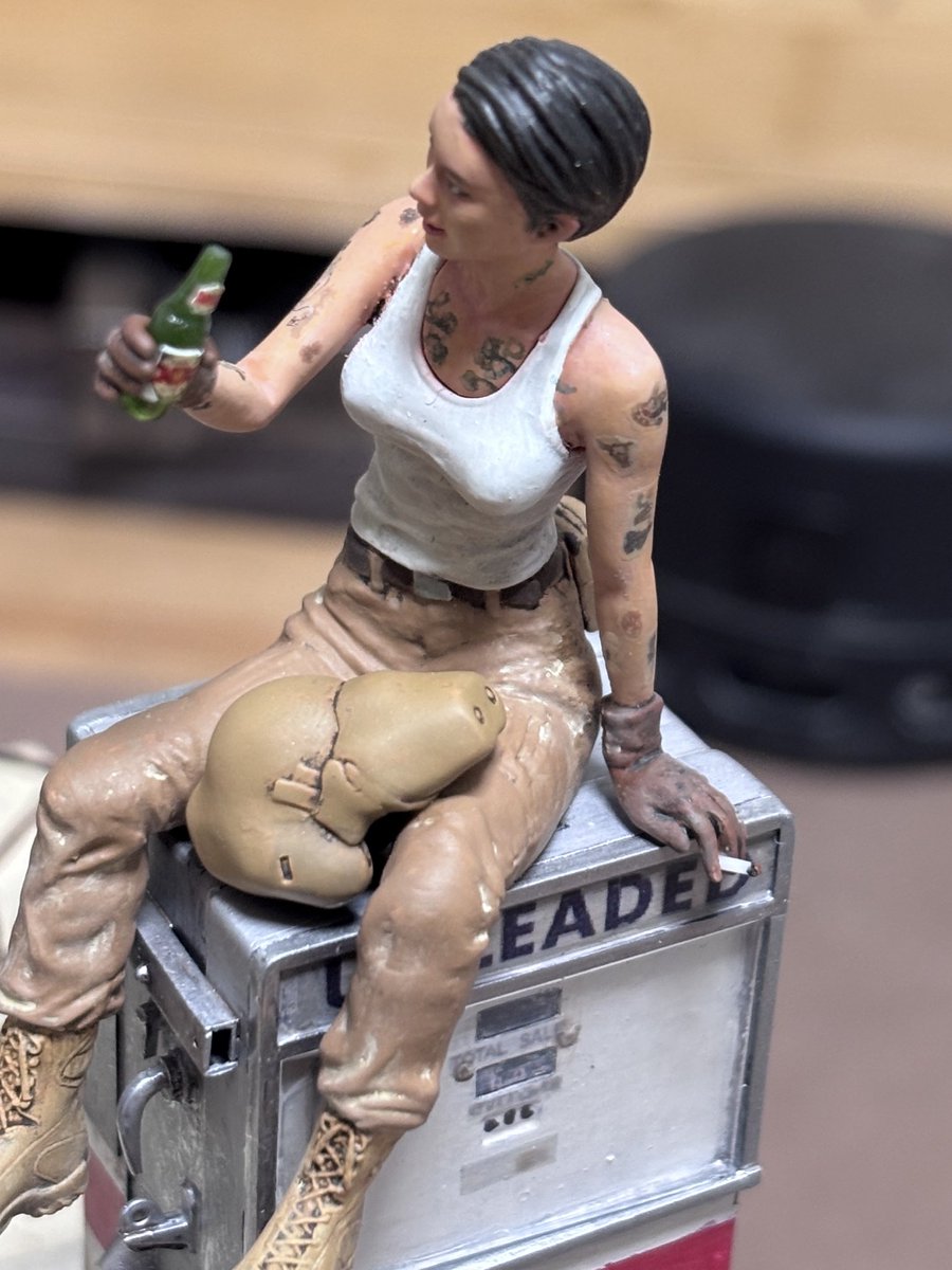 給油機の上で煙草