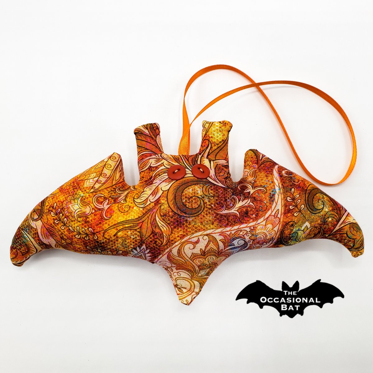 OccasionalBat's tweet image. Bring a touch of whimsy to your decor with our Orange Floral Bat Ornament! Perfect for any season, it adds charm and personality. Transform your space today! #HomeDecor #FloralDesign #BatArt #TheOccasionalBat #Handmade #BatShapedOrnament 🧡 theoccasionalbat.etsy.com/listing/448211…
