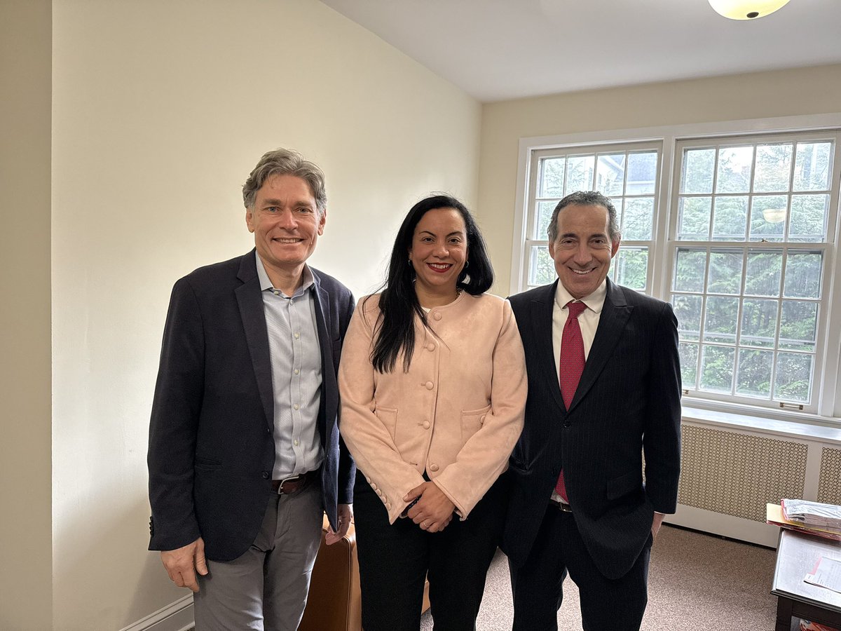 Analilia Mejia for NJ tweet media