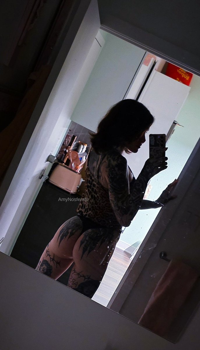 TS 𝓐𝓶𝔂 𝓝𝓸𝓼𝓯𝓮𝓻𝓪𝓽𝓾 🏳️‍⚧️ TOP 0.52% tweet media