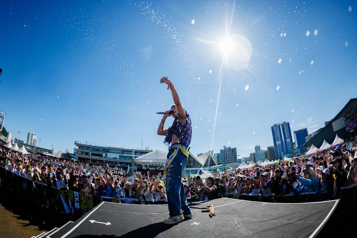 대단한 사진이 왓어
instagram.com/p/DW05gx7k4J5/