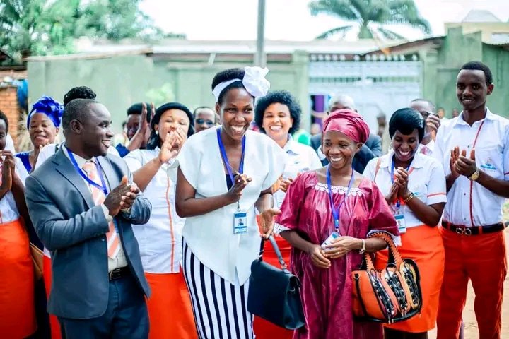 #Burundi/Une formation de 3 jours a débuté ce lundi 06/04 pour le personnel de la Fondation Ndimubandi, afin de renforcer leur compétence à gérer les enfants pris en charge, souvent victimes de traumatismes familiaux, afin de les aider à retrouver l'espoir et la dignité