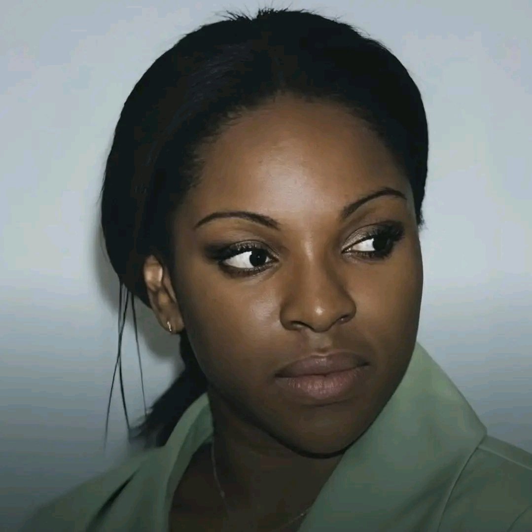 Liz Benson was one of Nollywood's first superstars. The 1990s, the VHS era, before streaming, cinemas, and social media. 

She was the face every household in Nigeria knew. 

From Etinan, Akwa Ibom. 

Then, at the height of her fame, she walked away. 

She gave her life to faith