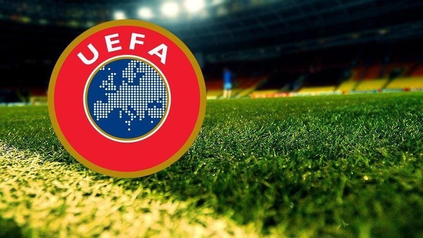 Liverpool'un Cezası Ne Oldu ❓️

TFF'den daha beter çıktınız ❗️

Noa Lang'ın Parmağı koptu ama Maç oynanalı 20 gün geçti halem aksiyon almadınız.

<a href="/UEFA/">UEFA</a> ,<a href="/ChampionsLeague/">UEFA Champions League</a> ,<a href="/LFC/">Liverpool FC</a>