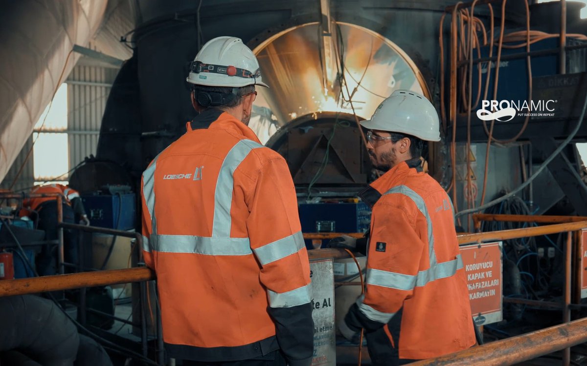 MyPronamic's tweet photo. On-site #hardfacing makes it possible to refurbish #grindingcomponents without disassembling the mill. However, consistent performance after refurbishment also depends on how well the surface is prepared before the first weld.

https://t.co/dwcIVKebPR

#verticalrollermills https://t.co/gxJv99RXp6