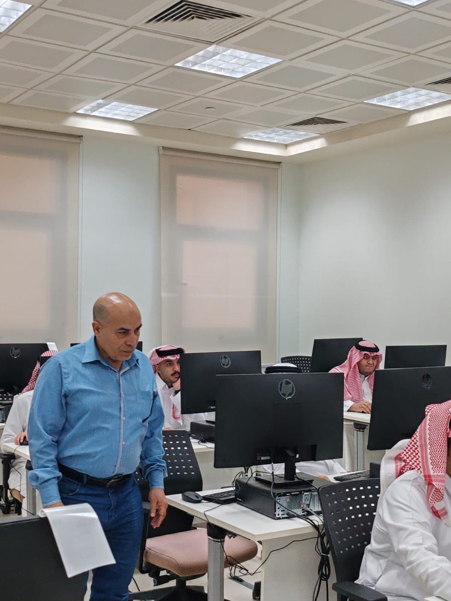 الكلية التطبيقية بحريملاء tweet media