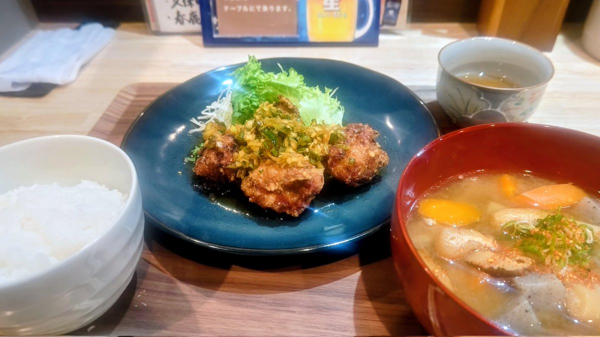 オキタ tweet media