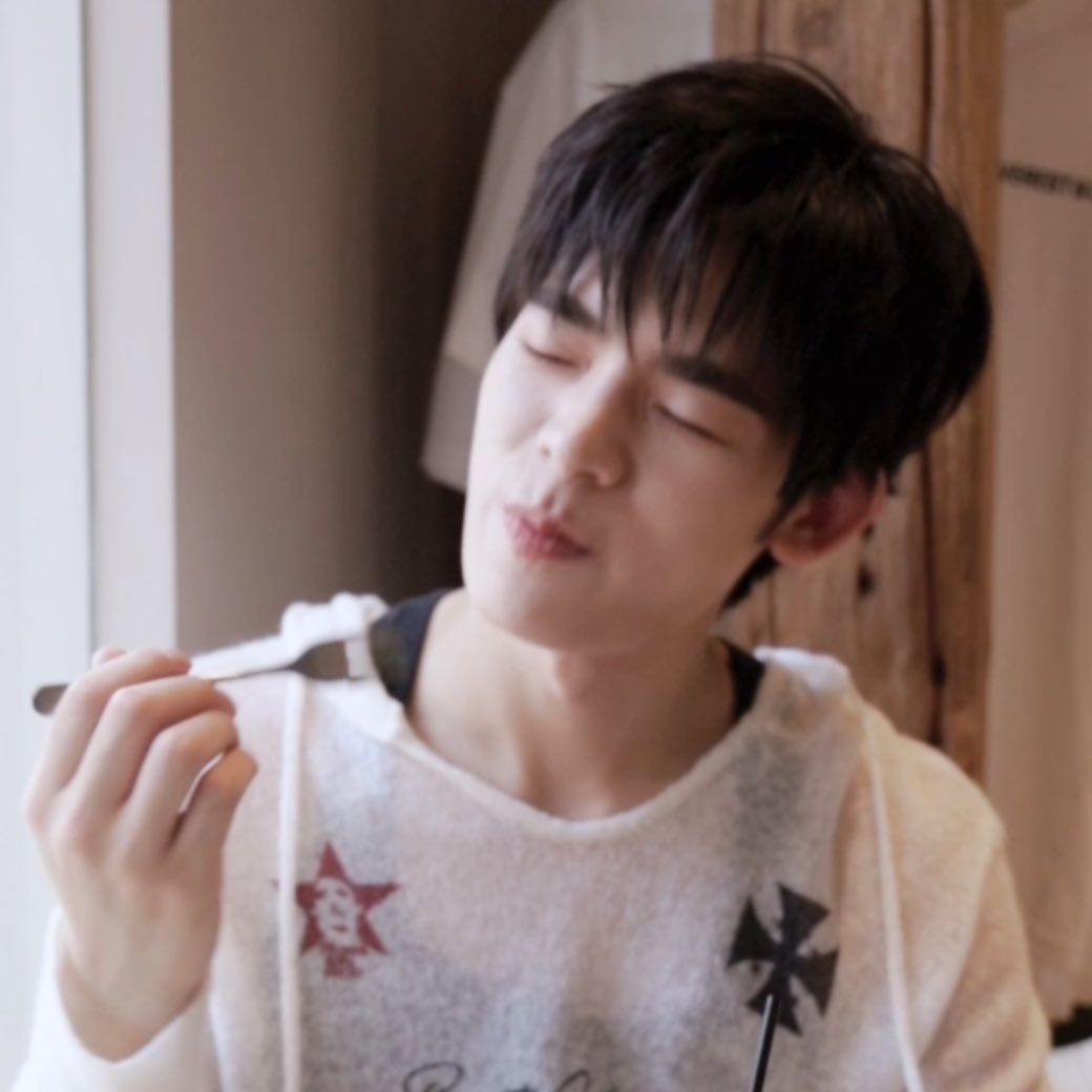 babii🐾 tweet media