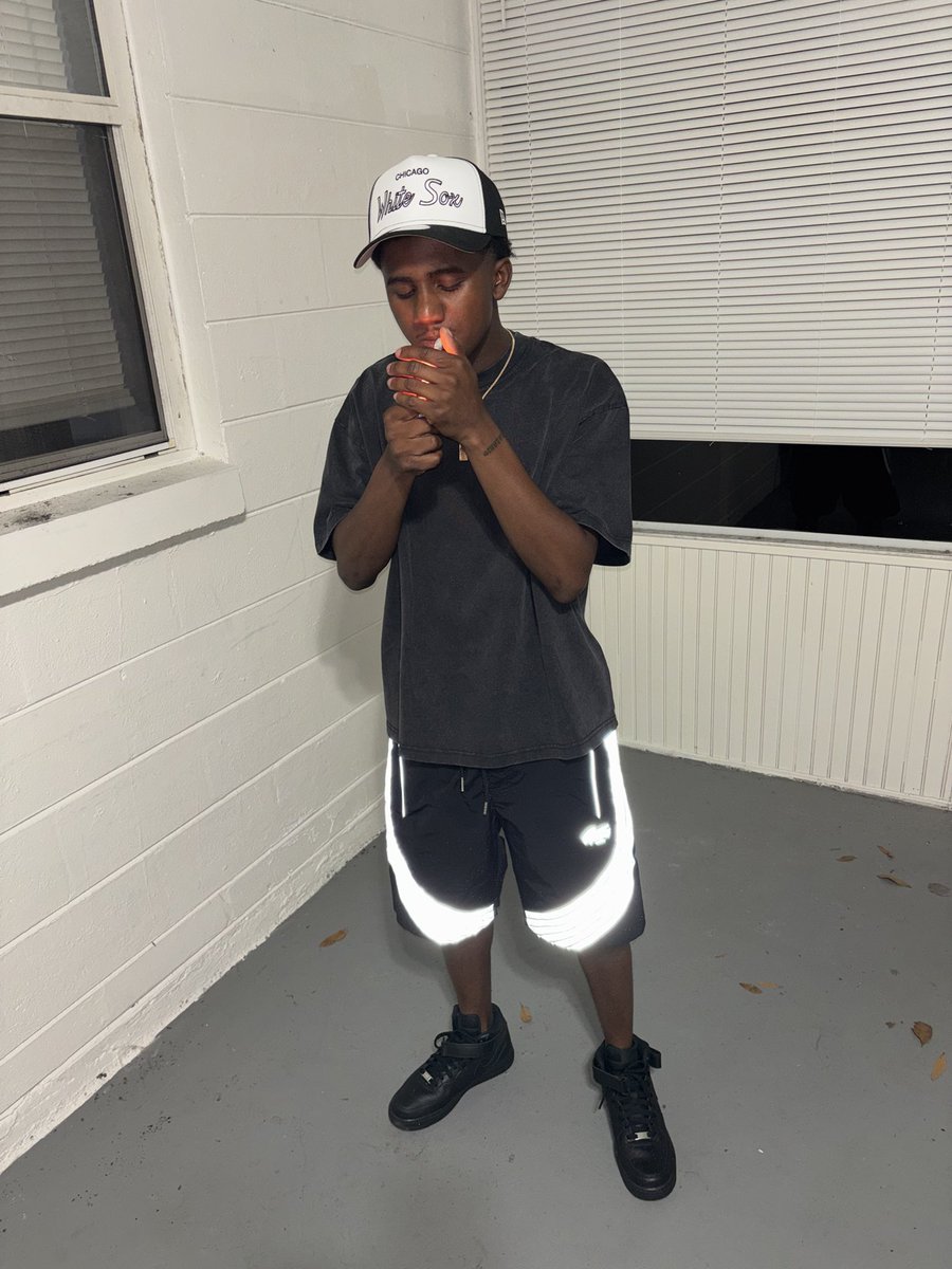 thereaper904's tweet photo. #chickpleasermoneygetter https://t.co/Y6wcy60N5U