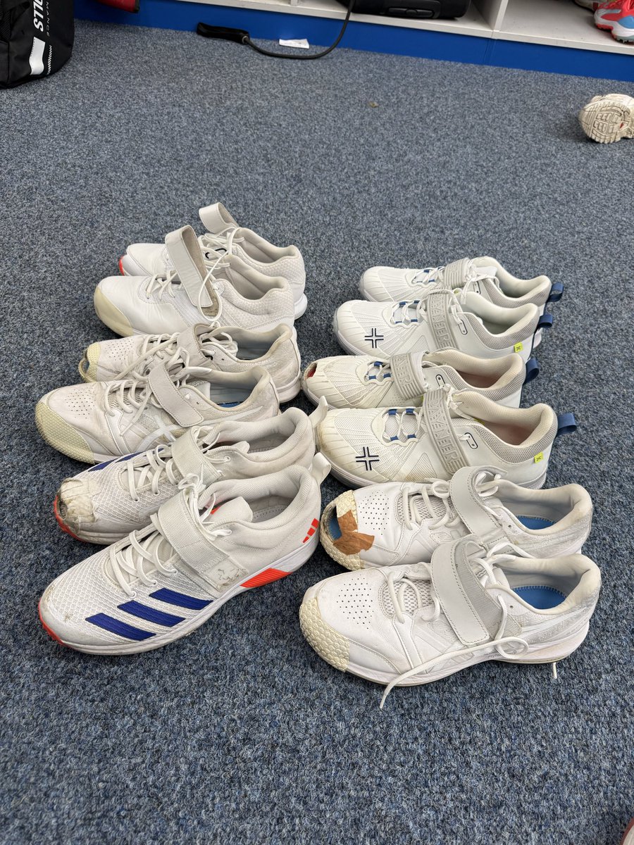 Tymal Mills tweet media