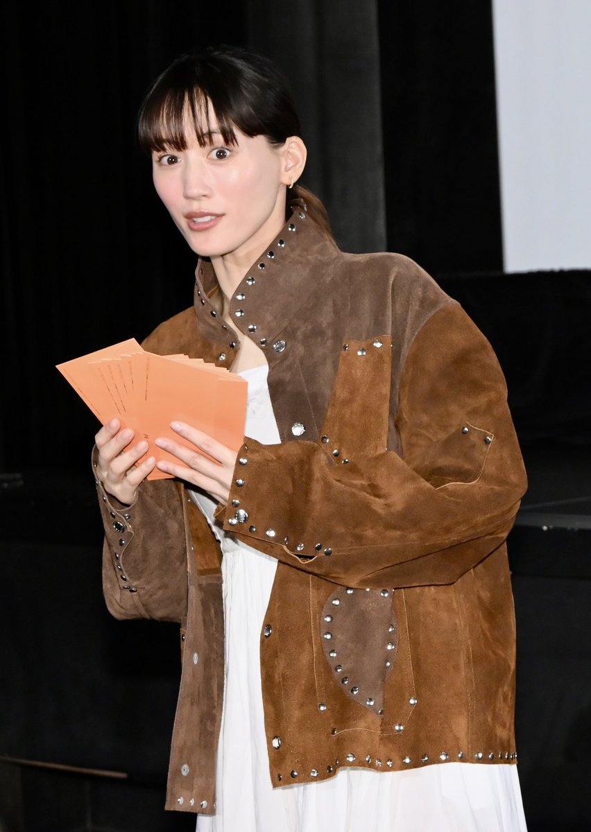 情報プレス tweet media