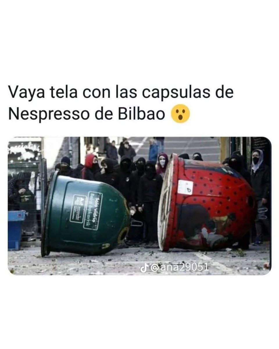 ADSLBlog's tweet image. Si la cápsula es así, como será la cafetera 😱😱😱

#Nespresso #cafetera #capsula #Bilbao