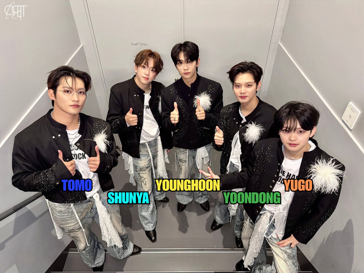 orbit5_ofcl's tweet photo. #ORβIT #ORβIT_LINEMENOW

𝐍𝐞𝐰 𝐒𝐢𝐧𝐠𝐥𝐞 “𝐋𝐈𝐍𝐄 𝐌𝐄 𝐍𝐎𝐖” 𝐑𝐞𝐥𝐞𝐚𝐬𝐞 𝐄𝐯𝐞𝐧𝐭
@ KABUKICHO TOWER STAGE
ありがとうございました！

' TODAY'S ORβIT SETLIST '
M01. DADADA [1部] ／ TOO LOUD [2部]
M02. LINE ME NOW
M03. 「Love」  [1部] ／ ALL BEAT [2部]
M04. ALL BEAT [1部] ／ Upperside [2部]

━━━━━━━━━
New Single『LINE ME NOW』Release
🎧 Listen & Download
https://t.co/IlO0d5VcS3
━━━━━━━━━

#EαRTH