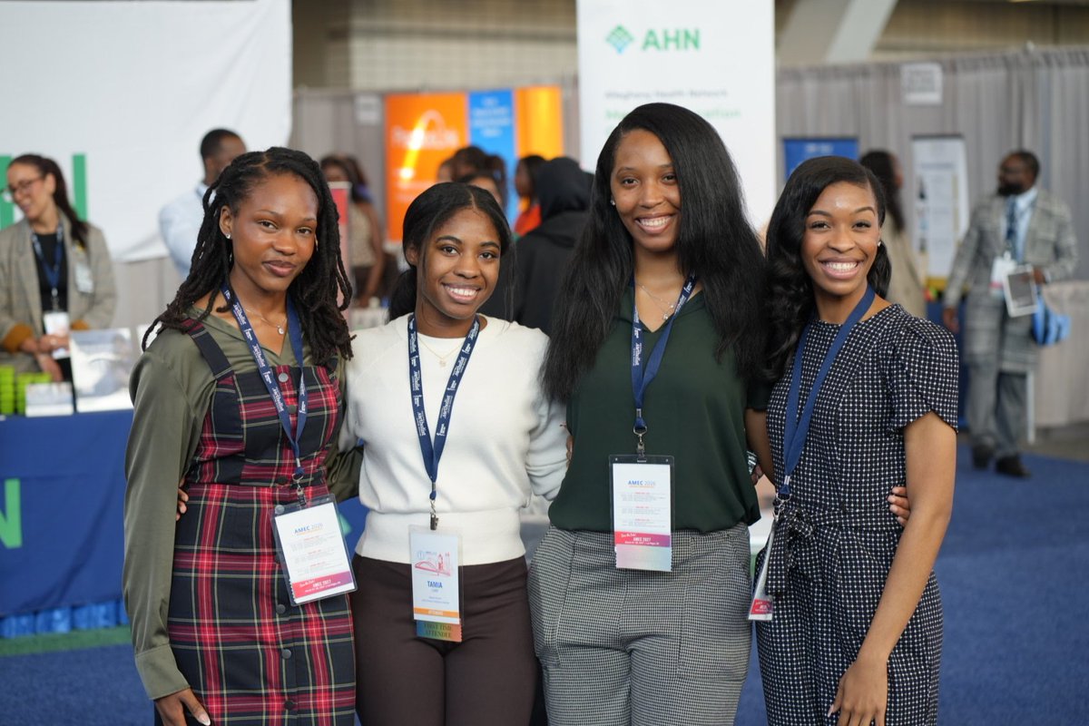 SNMA's tweet image. Photo dump from a weekend filled with connection, growth, meaningful conversations, and unforgettable moments. So many familiar faces, new connections, and memories made along the way. Comment who you spot below 👀🤍

#AMEC2026 #MedicalStudents #FutureOfMedicine