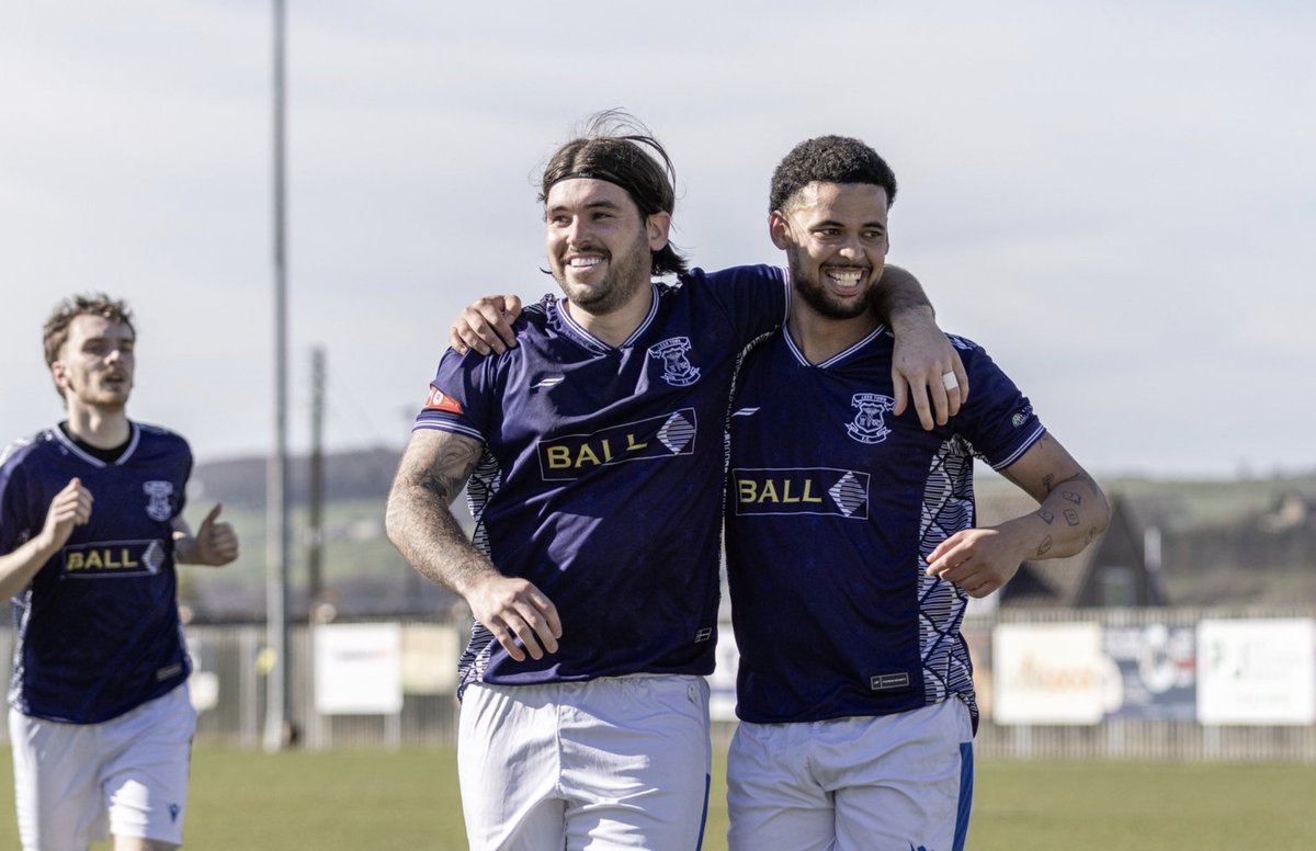 CAMPBELL BRACE SECURES WIN
Top Ten Finish In Sight For Blues 

Stocksbridge Park Steels 0 - Leek Town 2 FT

Match Report ⬇️
ow.ly/ILik50YESXl
