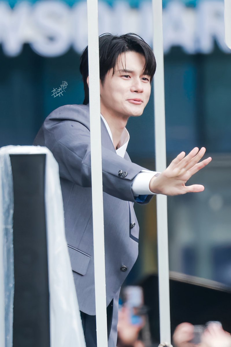 ong_inframe tweet media