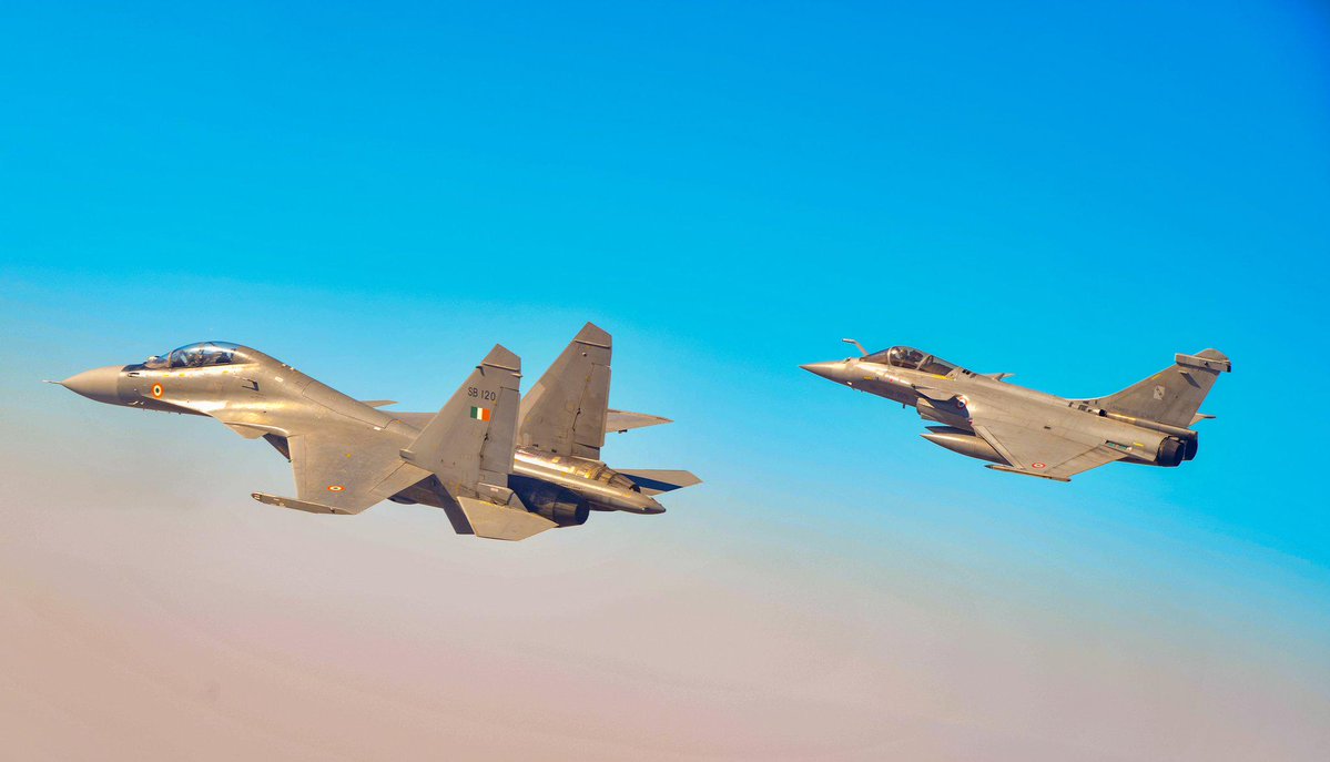 Tracking_Live's tweet image. IAF 🇮🇳 Su-30MKI with Armée de l'Air Rafale 🇫🇷