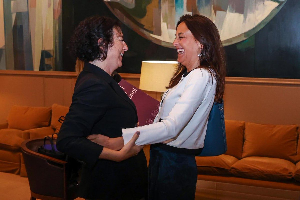 Esther Niubó tweet media