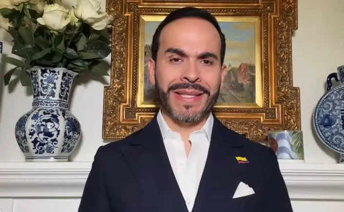 Fᴀʙʀɪᴄɪᴏ Sᴇɢᴜʀᴀ S. tweet media