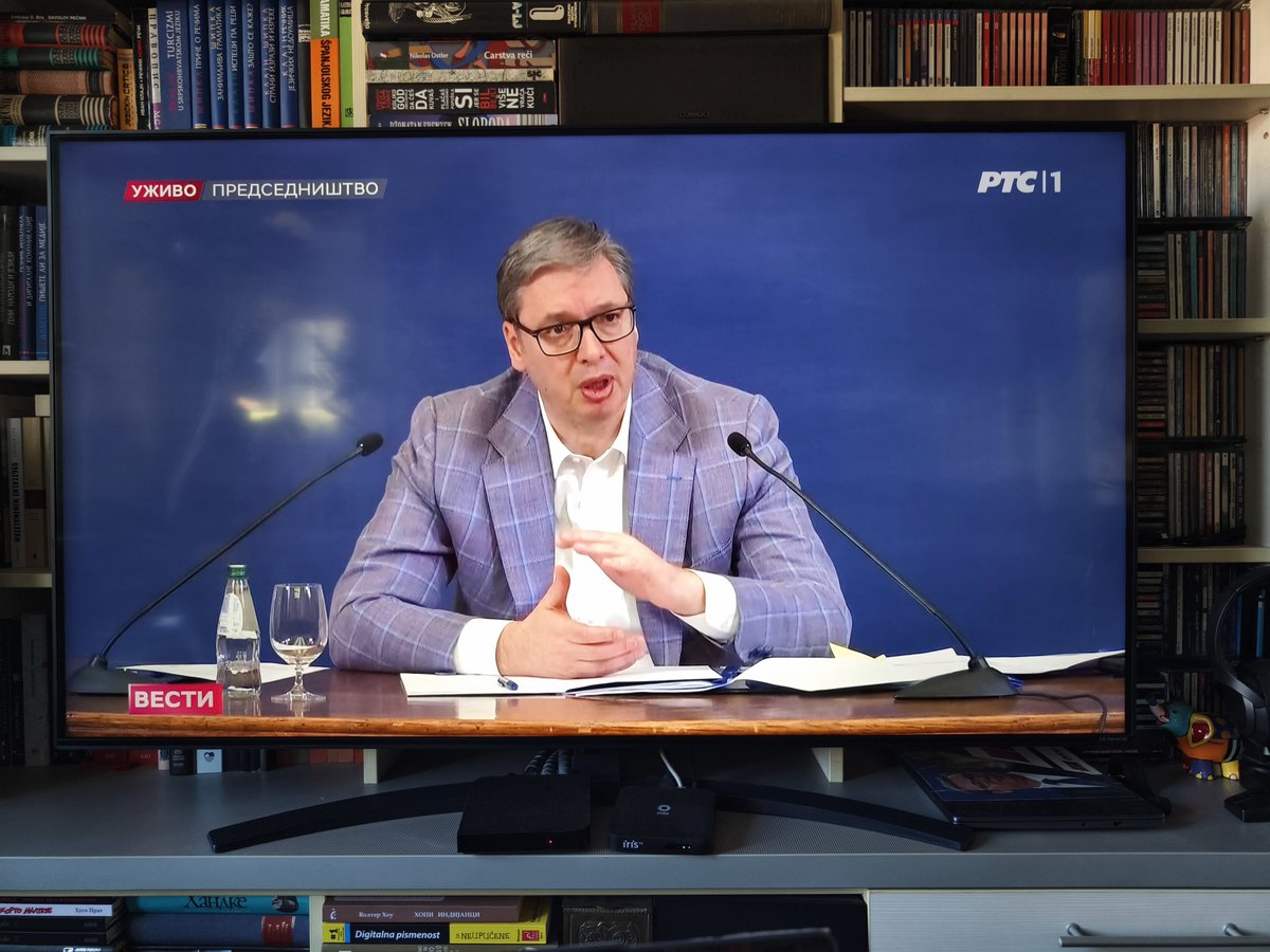 Небојша Бакарец tweet media