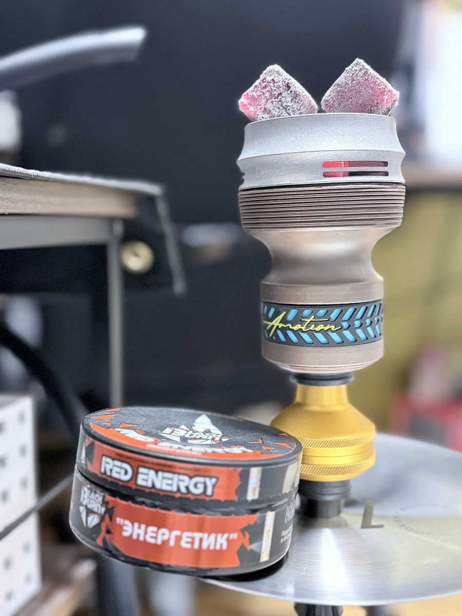 あかつきさん(19) tweet media