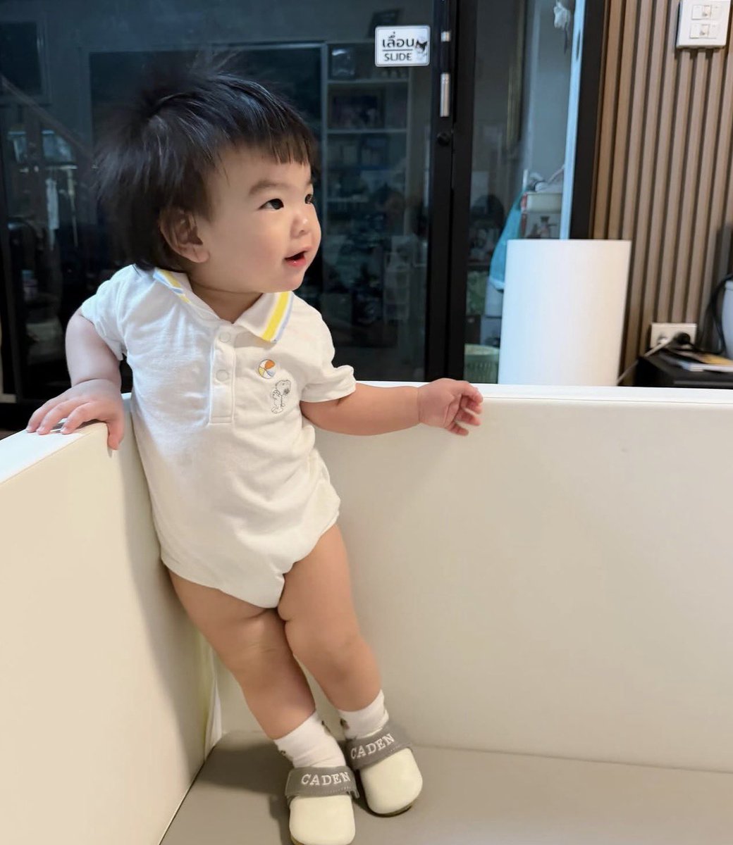 บอดี้มันให้อะ ขาก็ยาว
#CADEN