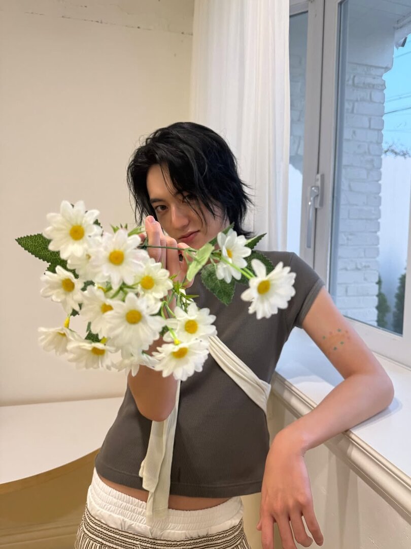 selfolssi ♤ tweet media