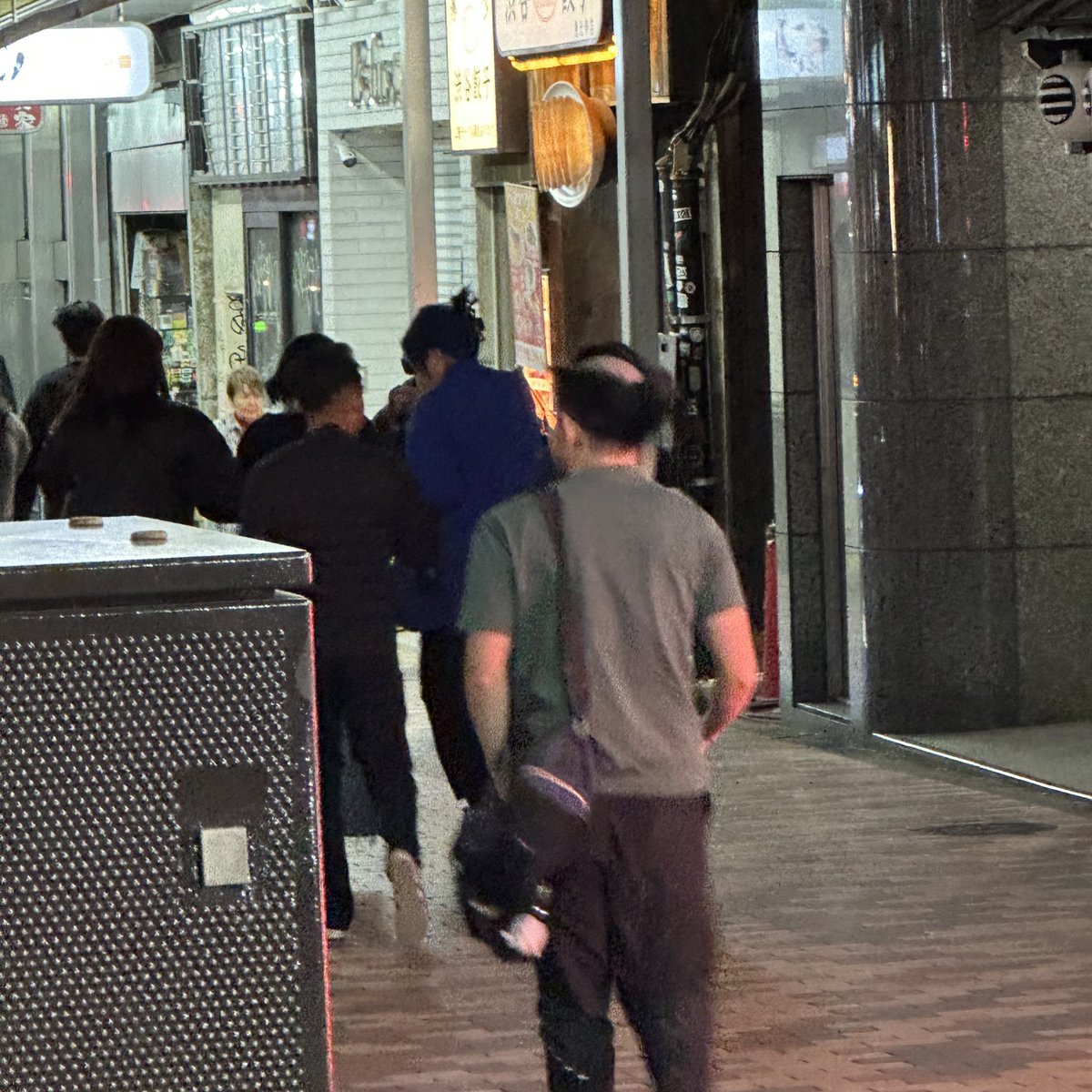 わきを tweet media