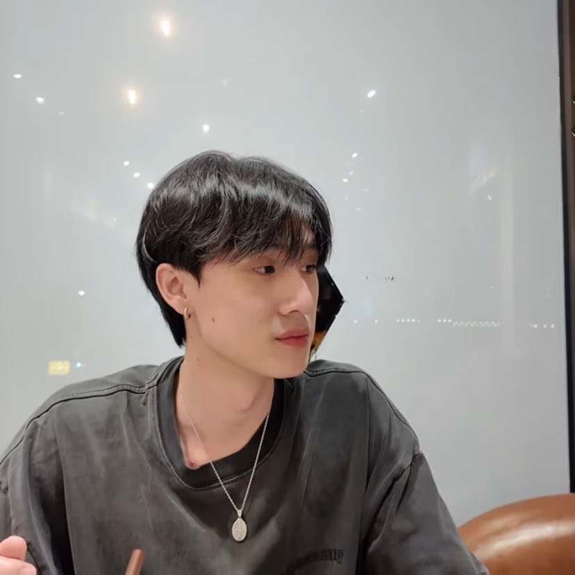 เคี้ยวฟ่าง tweet media