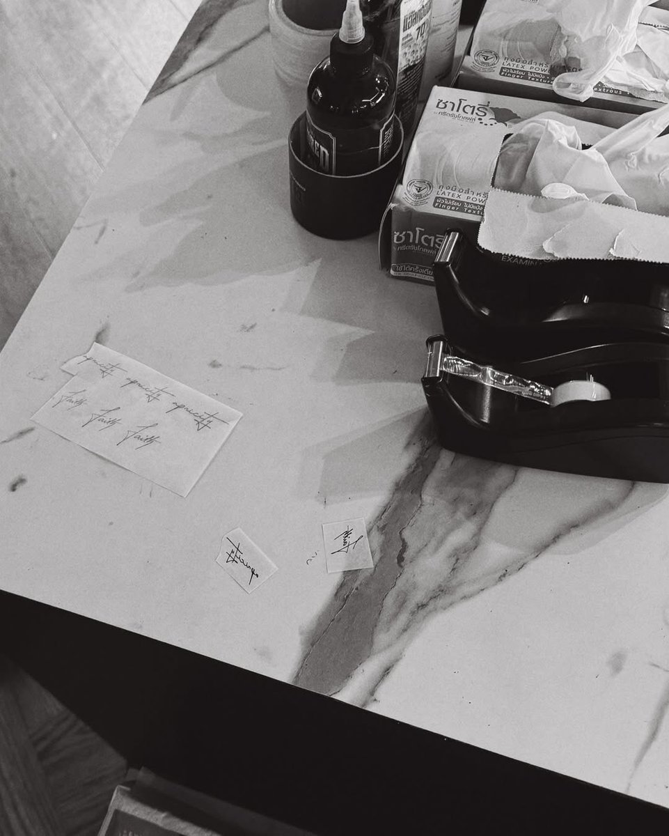 𝘭𝘢𝘶𝘳𝘪𝘴𝘢 ִֶָ tweet media